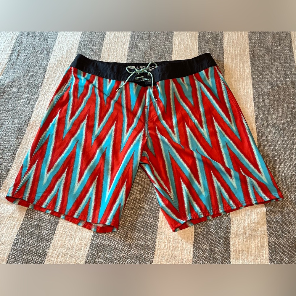 REEF Mens SZ 38 Blue/Red Surf Board Shorts 1 Back 
Pocket